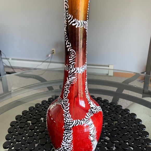 Hand painted one of a kind ceramic, wood vase. New - Picture 4 of 9